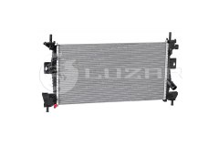 Радиатор FOCUS III (2011-) LRc1075 для FORD FOCUS III Turnier 1.6 LPG 2012-, код двигателя MUDA, V см3 1596, кВт 86, л.с. 117, Бензин/автогаз (LPG), Luzar LRC1075